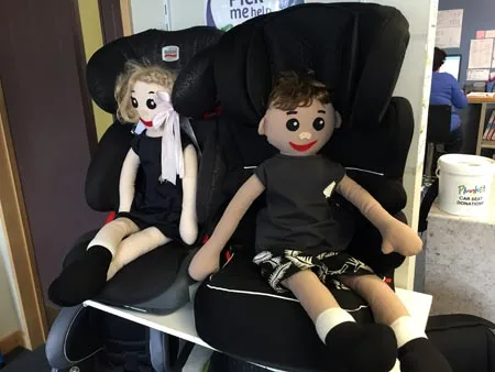 ニュージーランド　チャイルドシート