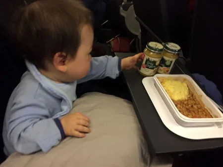 トドラーミール　カンタス航空